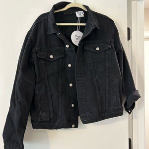 Black denim jacket - M/L
